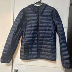 adidas ネイビー ダウンジャケット