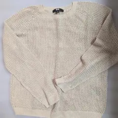 UNIQLO クリーム色 セーター M