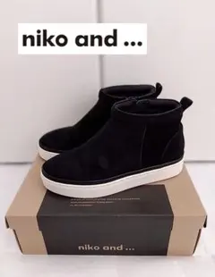 美品 nikoand ニコアンド スニーカーブーツ M ブラック 黒 スエードのサムネイル