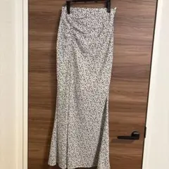 マーキュリーデュオ タイトロングスカート