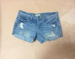 〈AZULbymoussy〉デニムショートパンツ