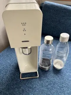 SodaStream 炭酸水メーカー 本体 ガスシリンダー3本付 - メルカリ
