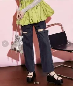 Item thumbnail for item 5d2dba09-1180-4583-b9f6-6898e9e7f7f3