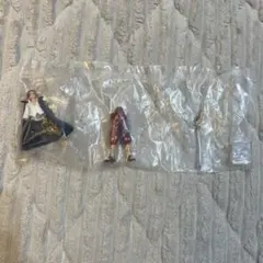 ワンピース　HG ONE PIECE 02 シャンクス　フィギュア　ガチャ