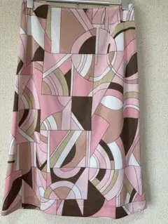 スカート　アプワイザーリッシェ　サイズ38 ピンク　裏地付き