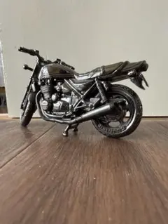 Honda CB1300 Super Four メタルフィギュアのサムネイル