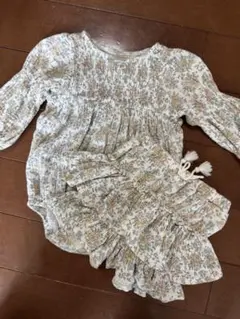 バースデイ 花柄セットアップ　ロンパース 80サイズ