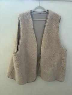 チャオパニックティピー　ベスト　ボア　ファーベスト