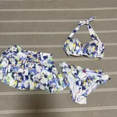 水着　レディース用 花柄ビキニとスカートセット