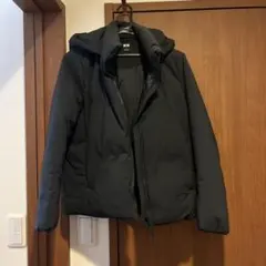 ブラックダウンジャケット Mサイズ フード付き