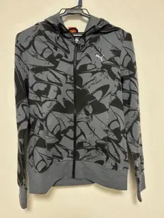 PUMA フード付きパーカー Mサイズ