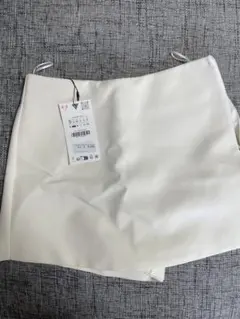 ZARA スカートパンツ(新品タグ付き)