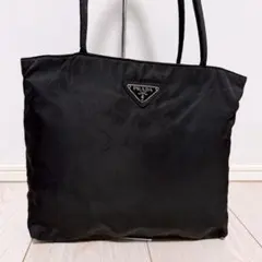 《美品》PRADA(プラダ)トートバッグ ナイロン ブラック