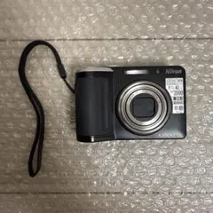 【動作未確認】デジカメ Nikon coolpix P60 ブラックのサムネイル