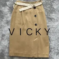 VICKY ベージュ スカート⭐︎未使用⭐︎値下げ