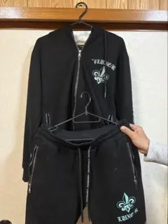 Item thumbnail for item f60830aa-5d86-4eb8-b7d8-d07d8eb76d40