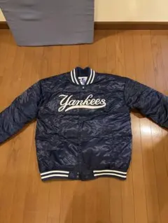 新品未使用 STARTER Yankees 中綿ジャケット XL タグ付きMLBのサムネイル