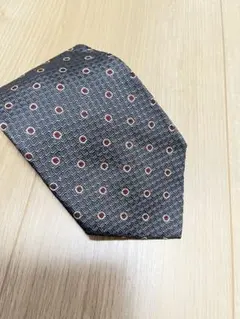 タケオキクチ　シルク　幾何学模様　ネクタイ ダークグレー