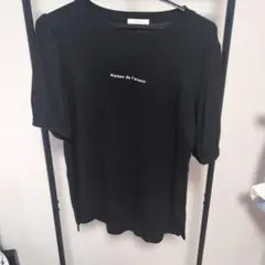 FAVORI黒ティーシャツ。定価8000円