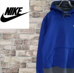 ナイキ　スウェットパーカー　プルオーバー　ワンポイント刺繍ロゴ　ポケット