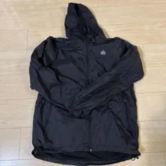 LOGOS ブラック フード付きナイロンジャケット❣️