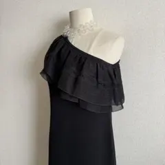【N°21ヌメロヴェントゥーノ】 ワンショルダーワンピースのサムネイル