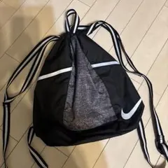 ナイキプールリュックのサムネイル