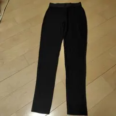 ユニクロ　ヒートテック　レギンス　パンツ　Mサイズ ブラック