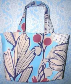 コンビニエコバッグ　　トートバッグ　ハンドメイド