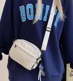 ポシェット ミニショルダーバッグ ナイロン 軽量 ポーチ 斜めがけ アイボリー