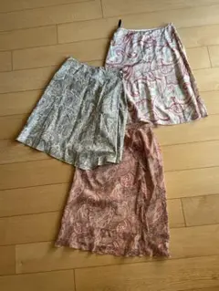 値下げペイズリー柄スカート 3枚まとめトゥモローランド/アクアスキュータム他のサムネイル