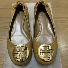 2025年最新】トリーバーチフラットシューズの人気アイテム