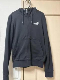 PUMA フルジップ ブラックパーカー