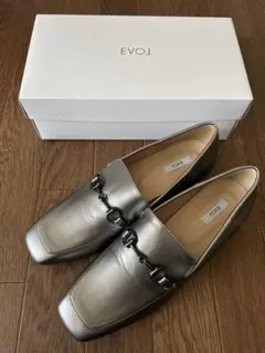 EVOL イーボル　スクエアローファー