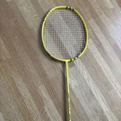 バドミントンラケット