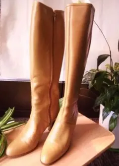 レディースブーツ　ベージュ
