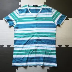 BURBERRY BLACK LABEL VネックTシャツ