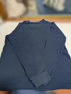 ネイビー 長袖カットソー