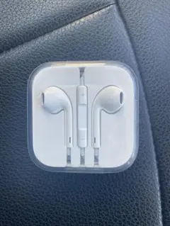 Apple EarPods 3.5mmジャック ホワイト　新品　純正