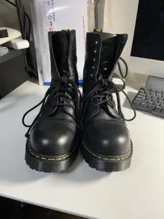 Item thumbnail for item 83e8c99f-7404-4e6f-a8af-a9e49350c931