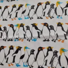 オックス生地　SEVENBERRY　ペンギン柄