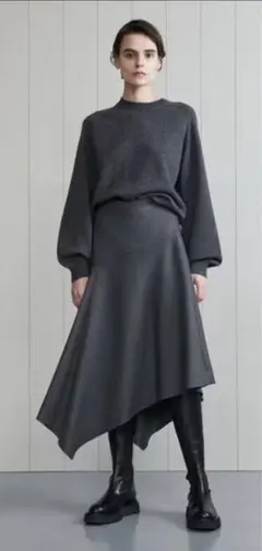 【新品】H BEAUTY&YOUTH アシンメトリースカート　ブラック