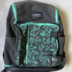 Item thumbnail for item b9046851-c599-4908-8731-a345c082812a