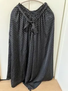 ナチュラルビューティーベーシック　ドット柄　ロングスカート　キュロット