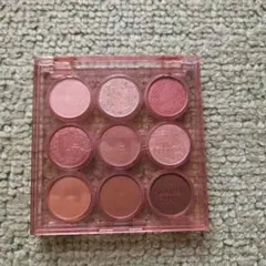 AMY-2040 アイシャドウパレット 9色入り