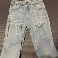 ZARA ライトブルースキニーデニム