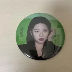 JEONGYEON 缶バッジ big