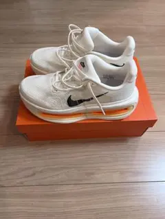 NIKE ボメロプレミアムのサムネイル