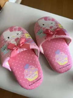 子供用キティちゃんスリッパ