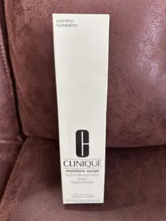 CLINIQUE Moisture Surge 化粧水 200mlのサムネイル